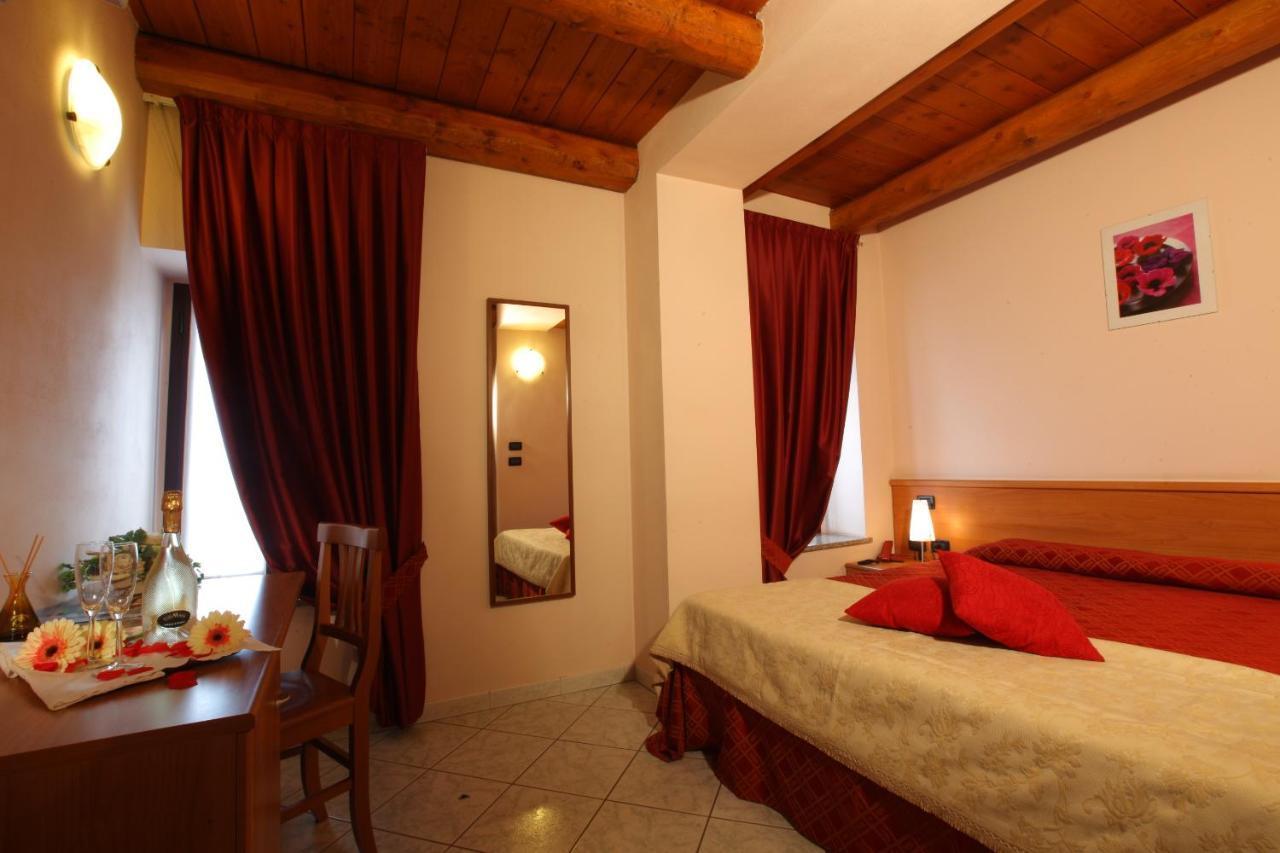 Hotel Tenuta Canta Volvera Bagian luar foto